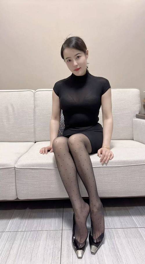 阚清子大尺度写真的相关介绍