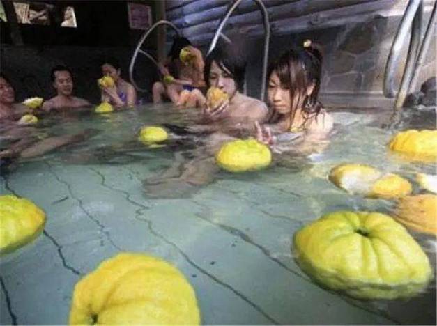 国产丰满熟妇av在线观看的相关介绍