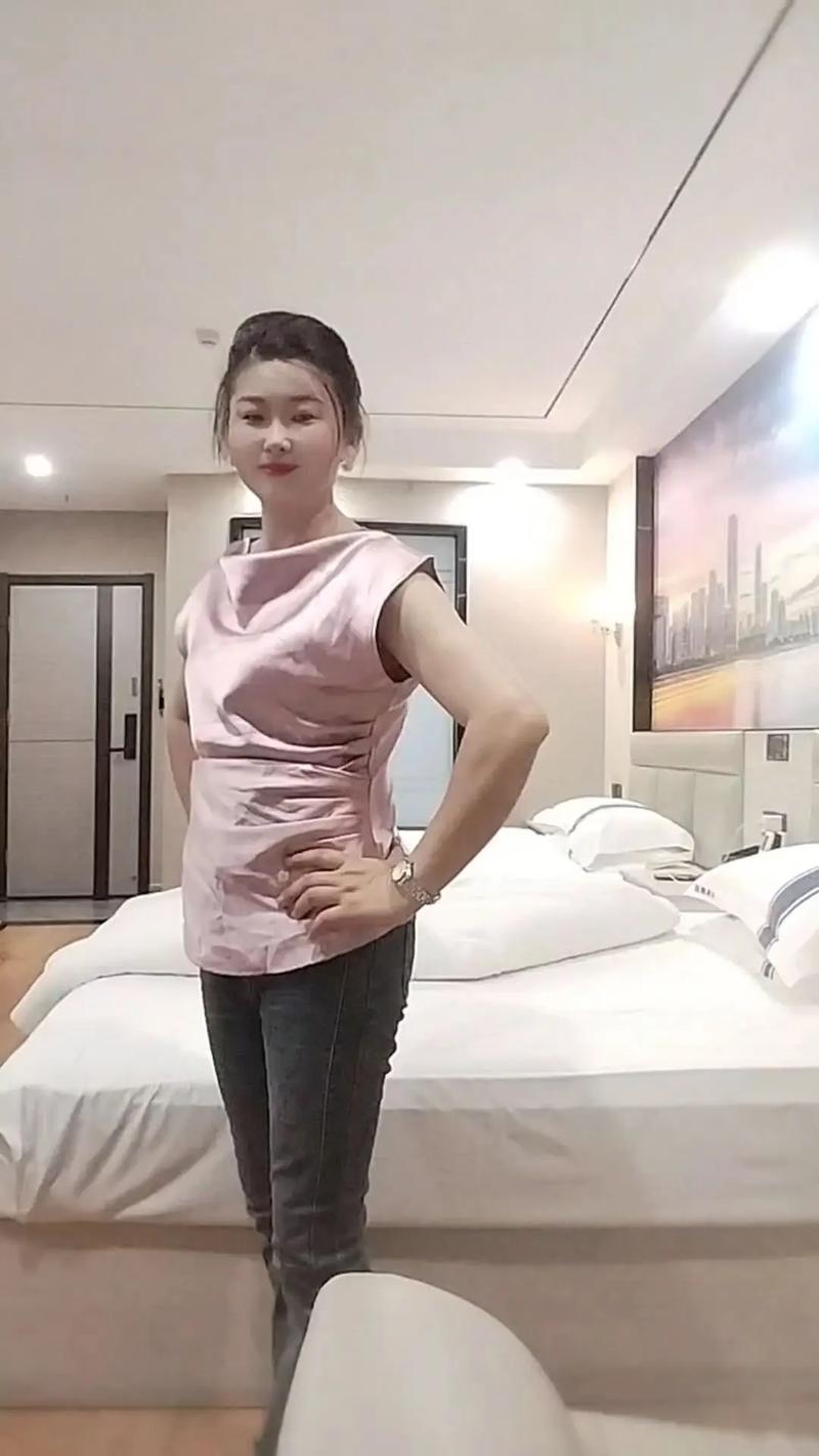 好男人www影院在线观看的相关介绍