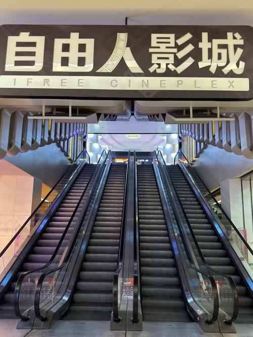 男女又爽又黄激情免费视频大的相关介绍
