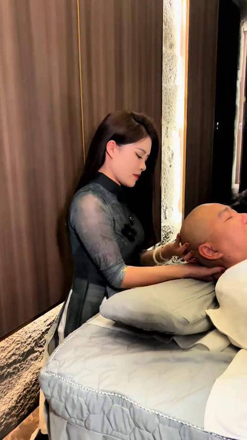 男女大尺度视频免费看的相关介绍