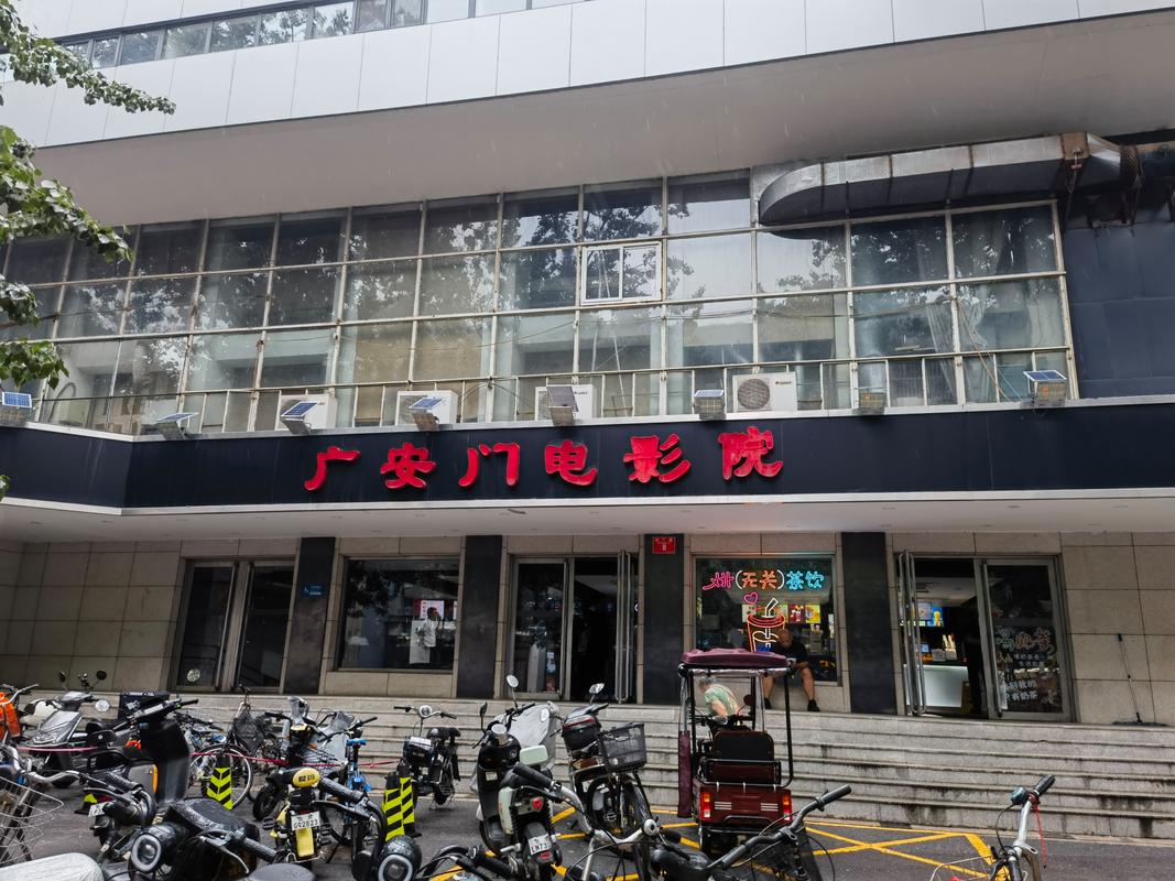 邻居少妇人妻互换的相关介绍
