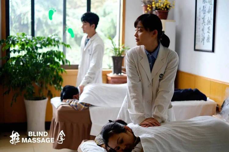 女性内裤上的分泌物发黄的相关介绍