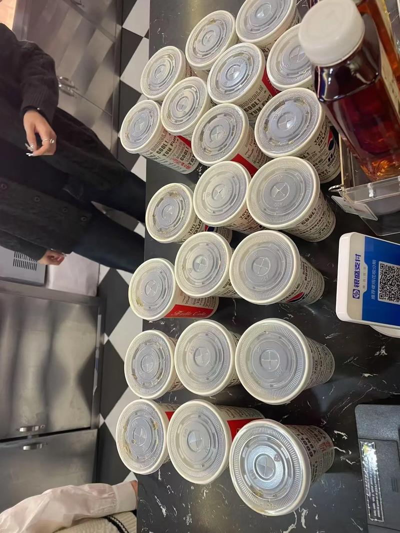 少妇综合亚洲的相关介绍