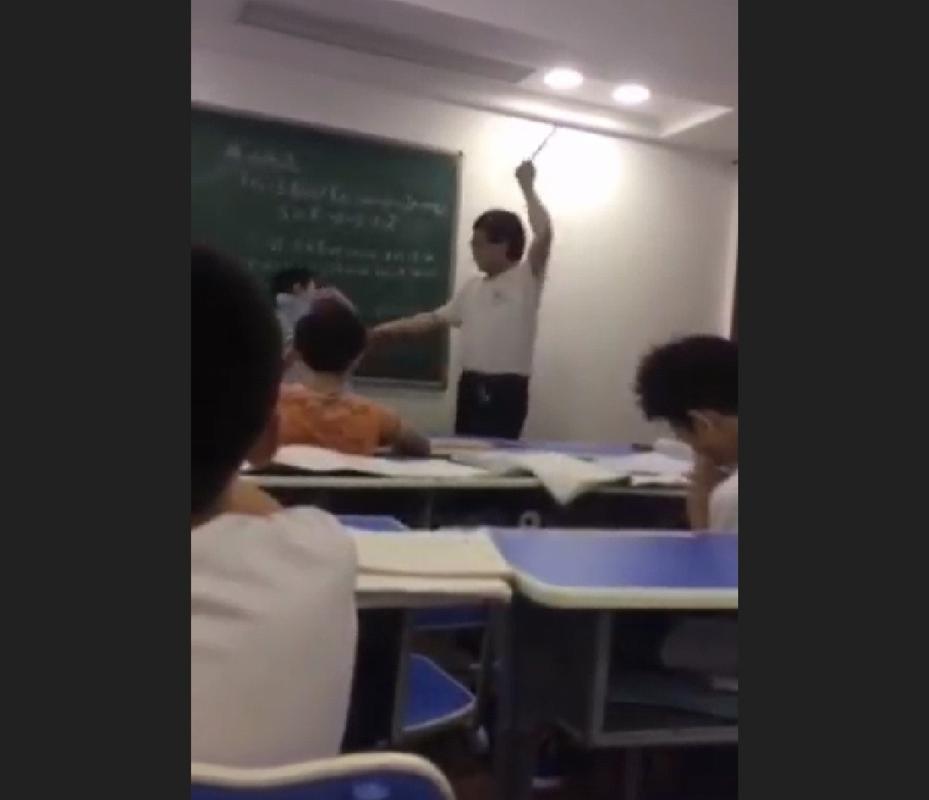 女人18一级特黄大片的相关介绍
