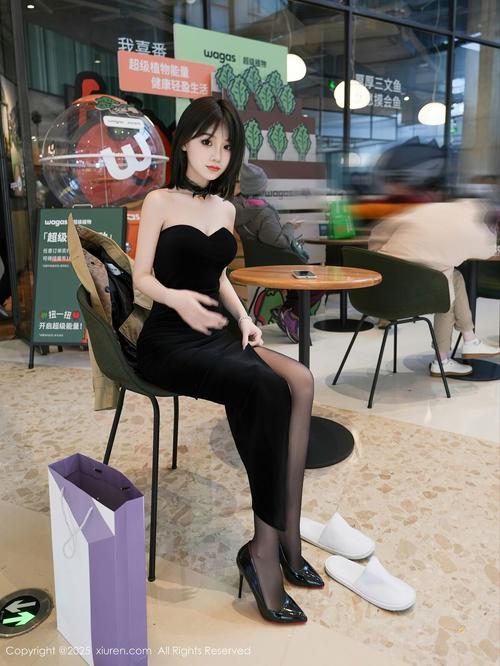 人妻少妇偷人精品久久的相关介绍
