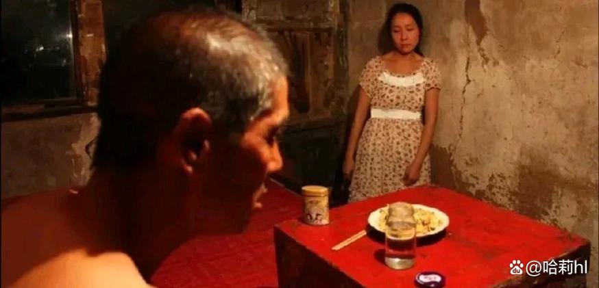 欧美大尺度裸体的相关介绍