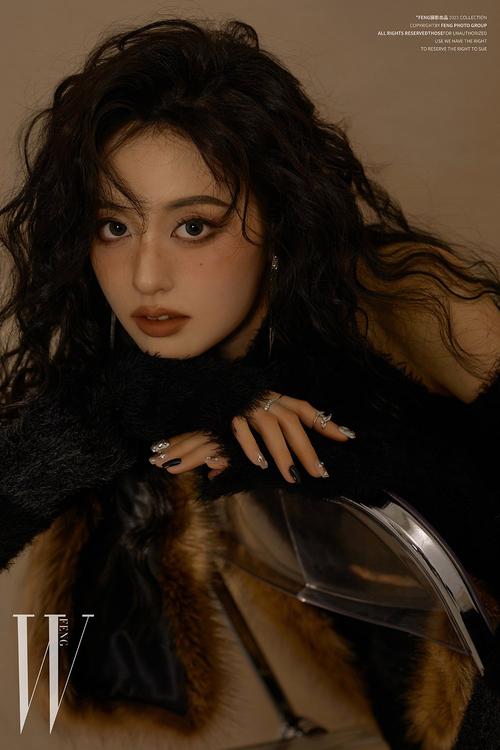 操了女老师的相关介绍