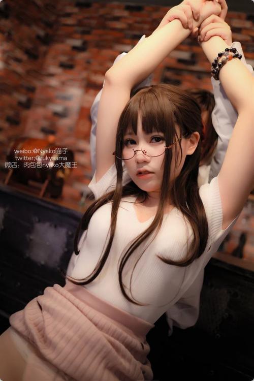 秘书丰满大乳奶白秘书的相关介绍