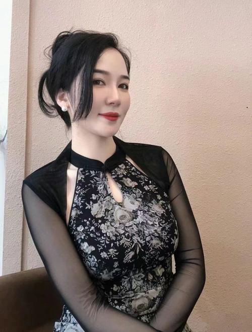 电影被按摩的人妻的相关介绍