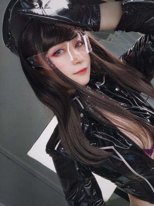 悠悠久久av的相关介绍