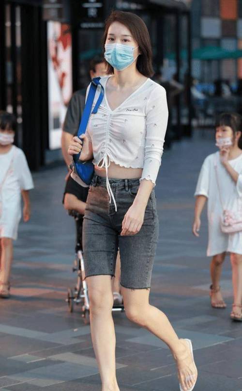 欧美大尺度裸体网址的相关介绍