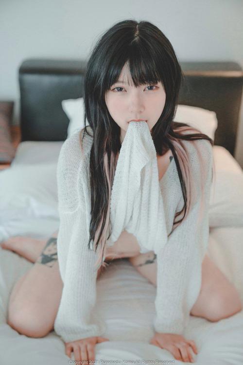 欧美大尺度裸露的相关介绍