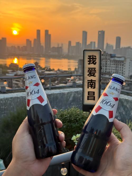 操老师大逼的相关介绍