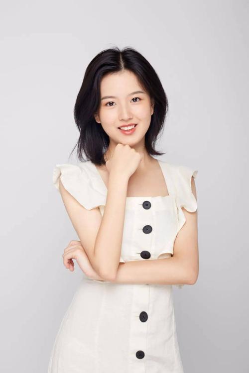 精华欧美一区二区久久久的相关介绍