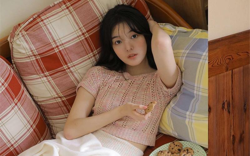 av 熟女 片的相关介绍