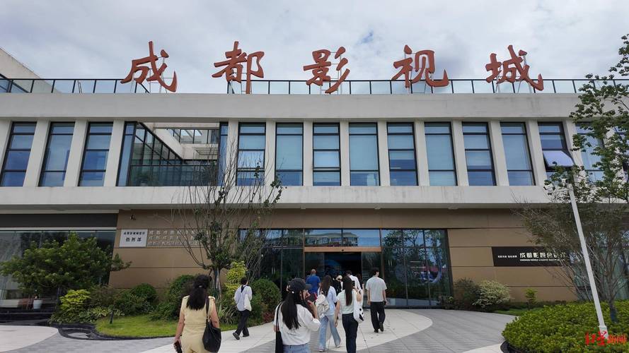 草莓视频app下载18的相关介绍