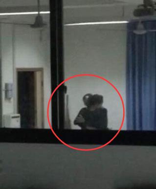 少妇 亚洲 一区的相关介绍