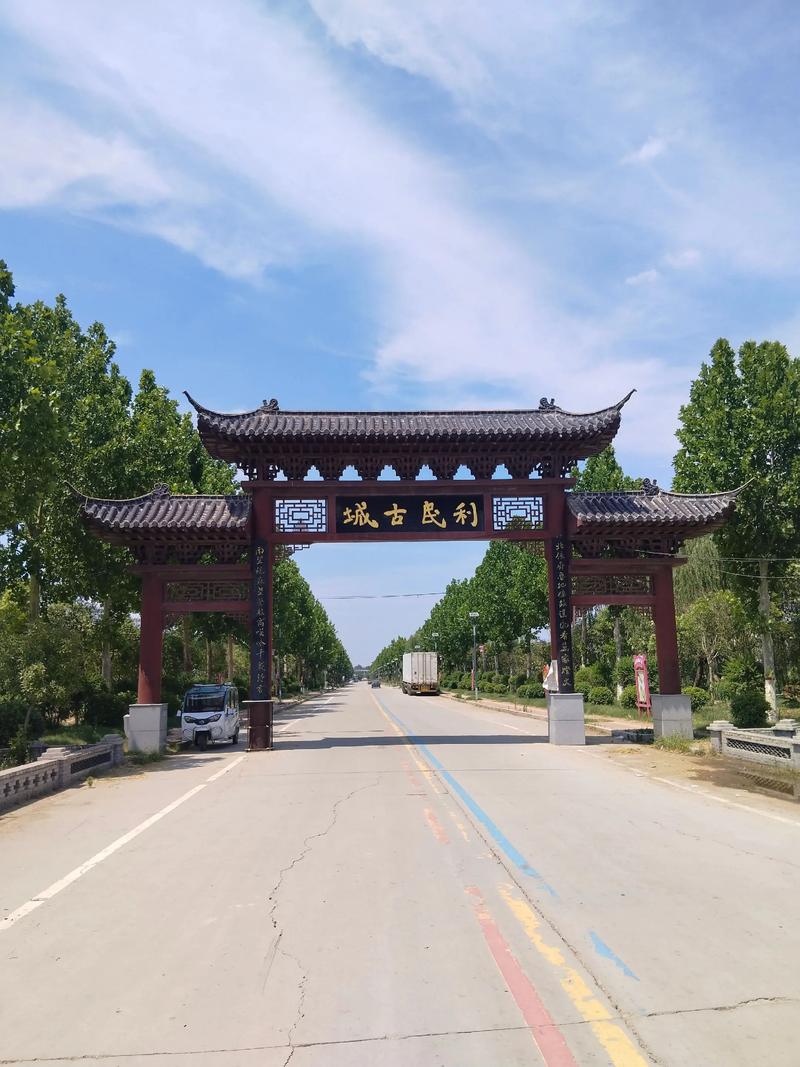 牛仔裤少妇av的相关介绍