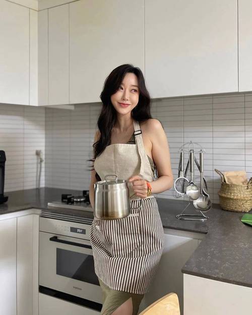 搭讪欲求不满贵妇人妻的相关介绍