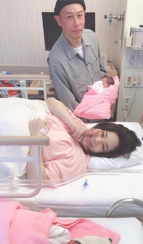 人妻逼的相关介绍